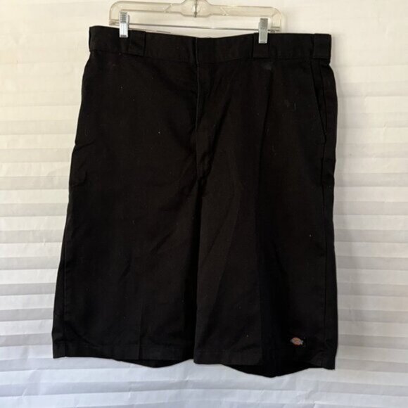 Dickies Men’s Black Cargo Shorts Size 40 Utility Workwear Flat Front Poc… - Picture 2 of 3